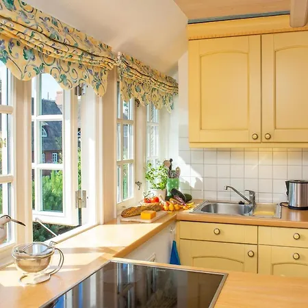 Haus Hafis - 12 Nebel