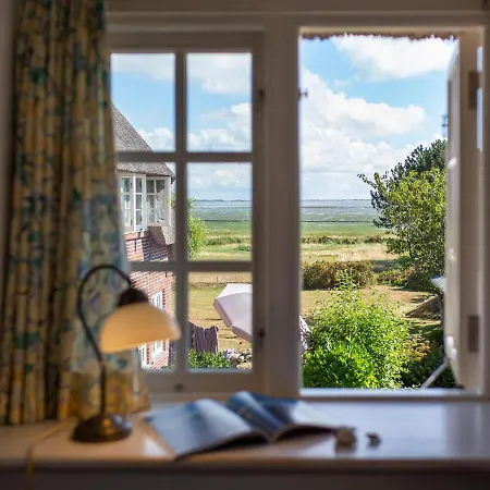 Haus Hafis - 12 * Nebel